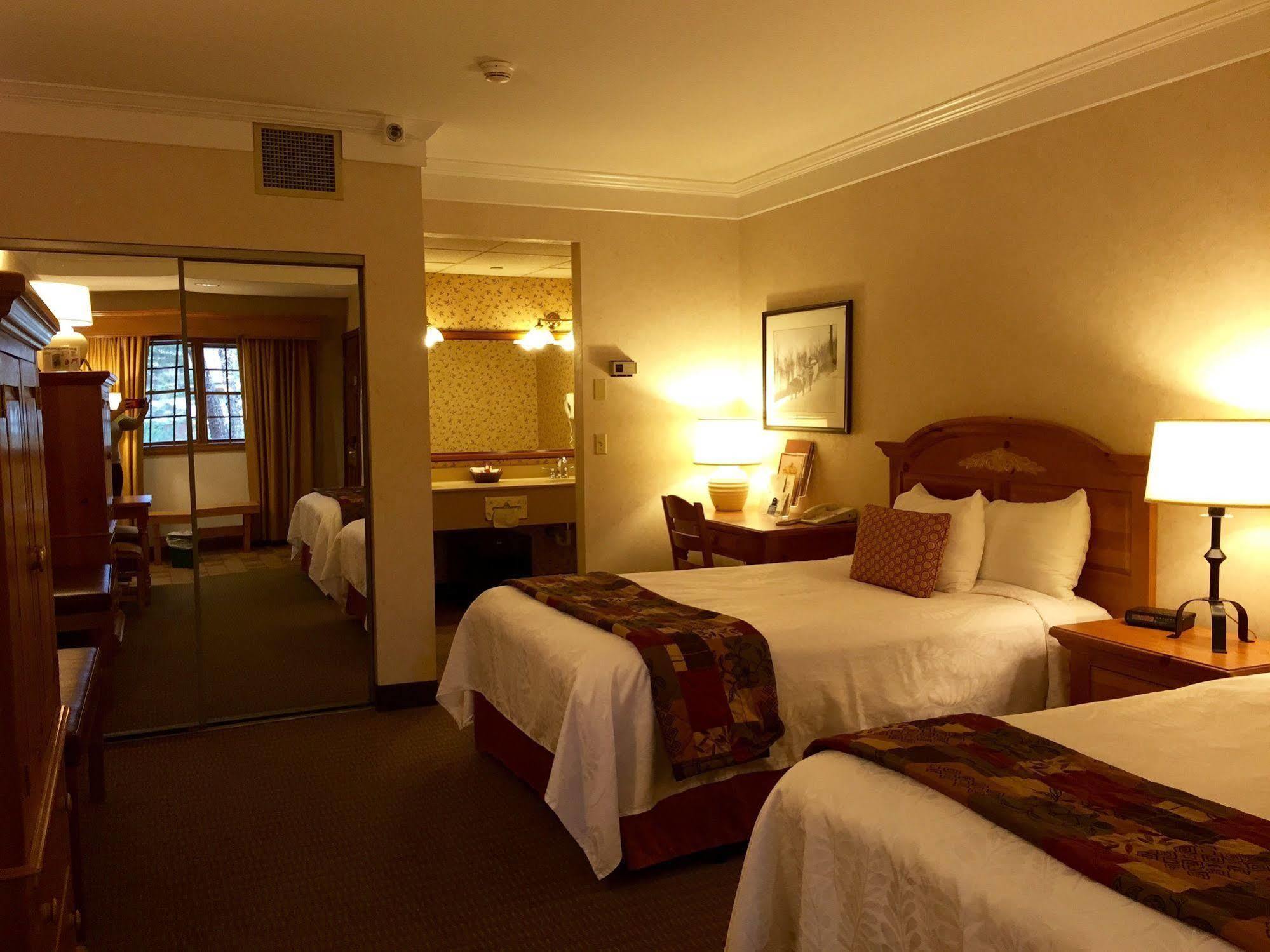 אליקוטוויל The Inn At Holiday Valley מראה חיצוני תמונה